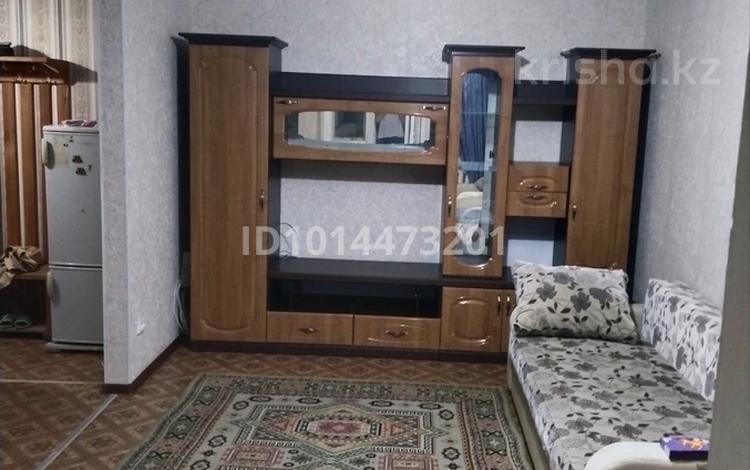 2-комнатная квартира · 44 м² · 2/4 этаж, Глинки 47 — Остановка технологический за 160 000 ₸ в Семее — фото 2