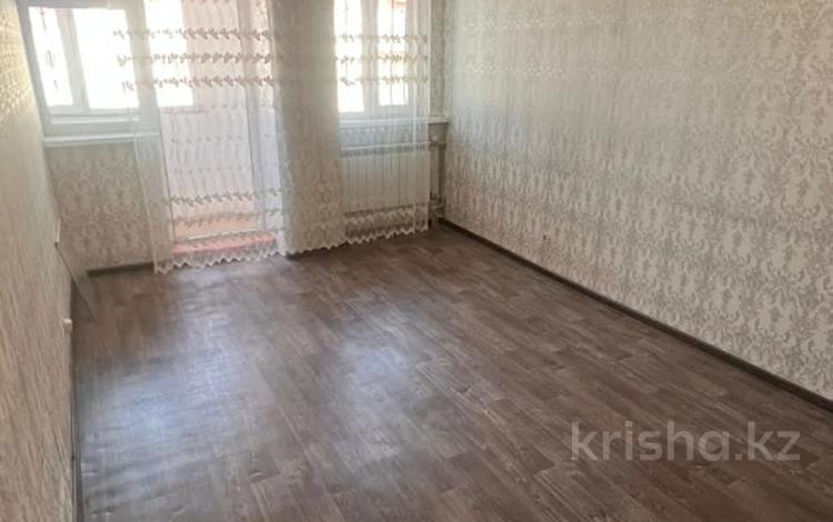 1-комнатная квартира, 35 м², 5/6 этаж, мкр Кокжиек, Геологов 43