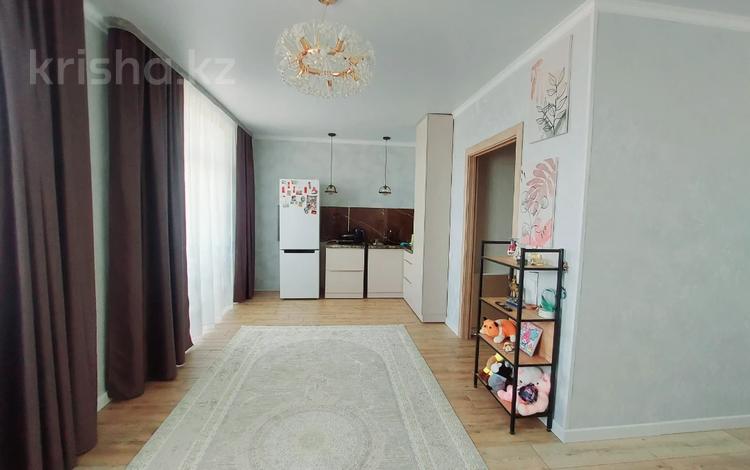2-бөлмелі пәтер · 41 м² · 2/6 қабат, Голубые пруды ш/а. 3/2, бағасы: 19.5 млн ₸ в Караганде, Алихана Бокейханова р-н — фото 2