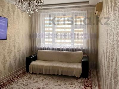 2-бөлмелі пәтер · 42 м² · 1/5 қабат, 12-й мкр 61 — Трк Актау, Нұр маркет, 13 гимназия, Детский сад, бағасы: 16.5 млн ₸