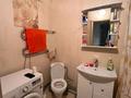 2-комнатная квартира · 42 м² · 1/5 этаж, 12-й мкр 61 — Трк Актау, Нұр маркет, 13 гимназия, Детский сад за 16.5 млн ₸ — фото 5