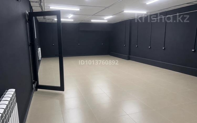 Еркін · 70 м², бағасы: 300 000 ₸ в Усть-Каменогорске — фото 2