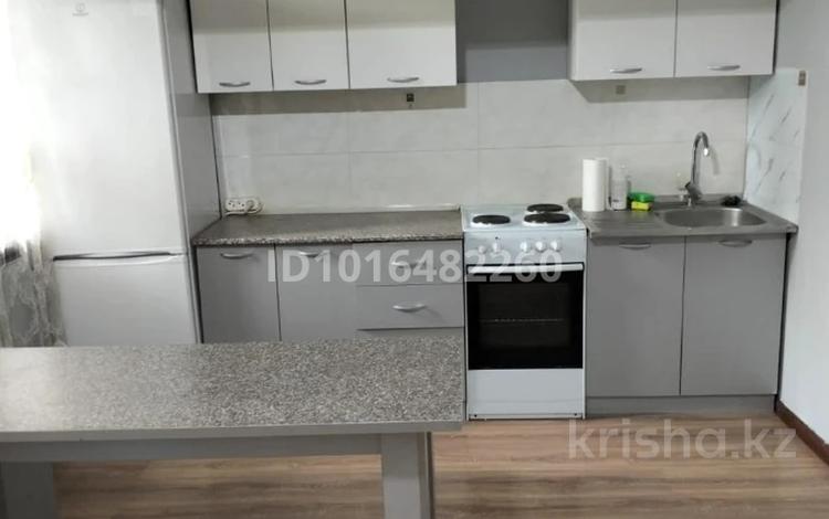 2-бөлмелі пәтер · 54 м² · 3/5 қабат, Ровенского 6/3 — Район бывший кинотеатр Шугла, бағасы: 270 000 ₸ в Алматы, Турксибский р-н — фото 16