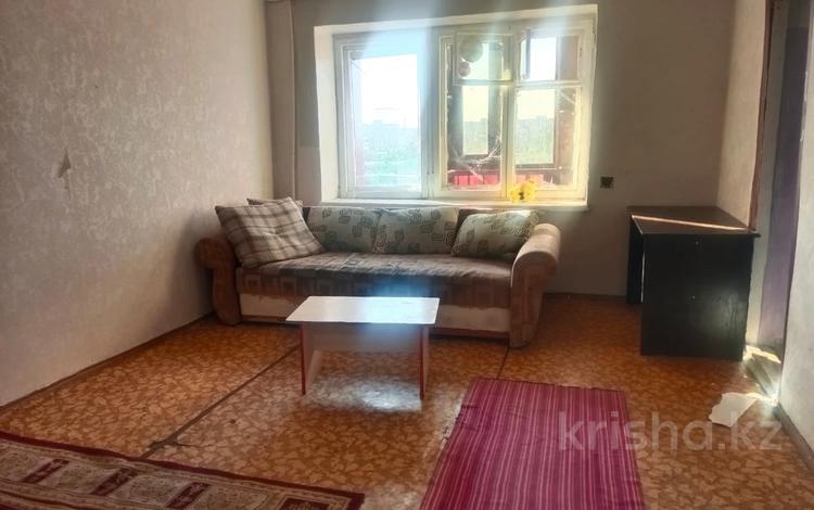 2-комнатная квартира · 36.4 м² · 8/9 этаж, мкр Юго-Восток, Карбышева — Остановка Арай, рынок Арай, Лицей 57, Школа №16, 66 за 11.5 млн ₸ в Караганде, Казыбек би р-н — фото 2