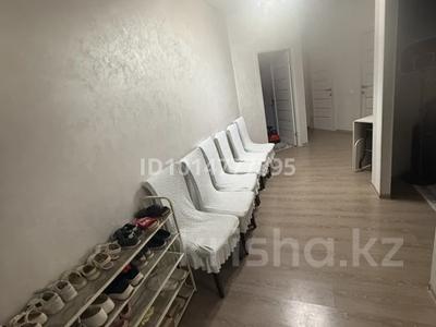 3-бөлмелі пәтер · 85 м² · 2/9 қабат, Капчагайской трассы 1, бағасы: 250 000 ₸ в Коянкусе