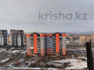 2-комнатная квартира · 70.6 м² · 10/10 этаж, Казыбек Би 7/3 за 23.5 млн 〒 в Усть-Каменогорске