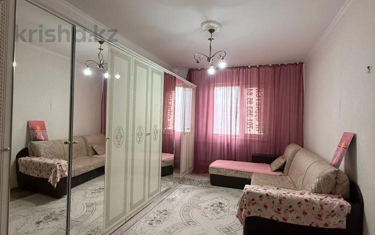 3-бөлмелі пәтер · 83 м² · 1/7 қабат, 33-й мкр 32, бағасы: 18 млн ₸ в Актау — фото 2