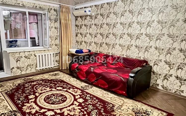 2 бөлме · 60 м² · 8/10 қабат, Абая 71/1 — Напротив белой мечети, бағасы: 180 000 ₸ в Уральске — фото 2