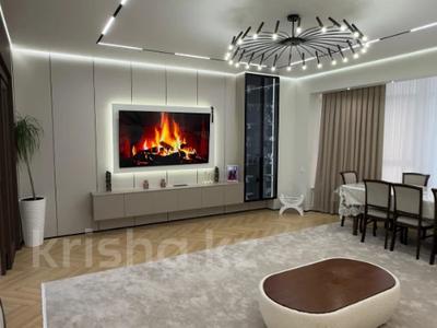 4-комнатная квартира · 170 м² · 3/9 этаж, мкр 12 за 73 млн 〒 в Актобе