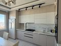 2-бөлмелі пәтер · 75.9 м² · 7/9 қабат, мкр Мясокомбинат, Аманшина 74 — Султан Бейбарыс пересечение улицы Аманшина, бағасы: 32 млн ₸ в Атырау — фото 2