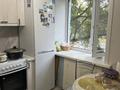 2-бөлмелі пәтер · 45 м² · 2/5 қабат, Майкудук, 13й микрорайон 19, бағасы: 11 млн ₸ в Караганде, Алихана Бокейханова р-н — фото 2
