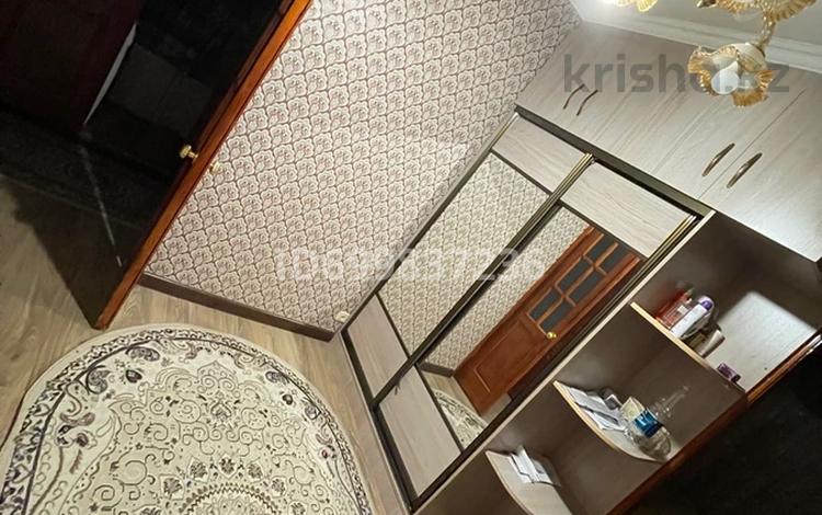 4-комнатная квартира · 90 м² · 3/10 этаж, мкр Юго-Восток, Мкр Гульдер 2 — Таттимбета за 300 000 〒 в Караганде, Казыбек би р-н — фото 2