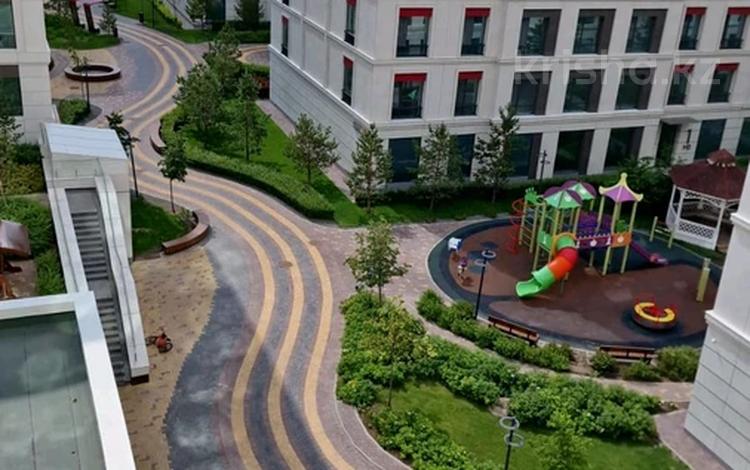 3-комнатная квартира · 130 м² · 6/18 этаж, Туран 3, 3в, 3д, 3/1, 3/2, 3/3, 3/4, 5/2, 5/3, 5/4, 5/5, 5/6, 5/7, 5/8, 5/9 за 850 000 ₸ в Астане, Нура р-н — фото 2