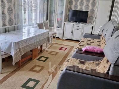 3-комнатная квартира · 60 м² · 3/4 этаж, 2микр 8 за 200 000 〒 в Конаеве