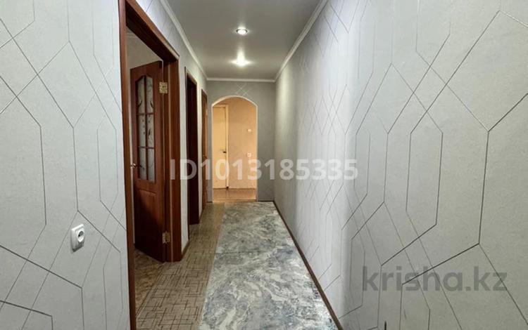 3-бөлмелі пәтер · 64 м² · 10/10 қабат, Горького 37 — Максима Горького - Академика Бектурова, бағасы: 220 000 ₸ в Павлодаре — фото 2