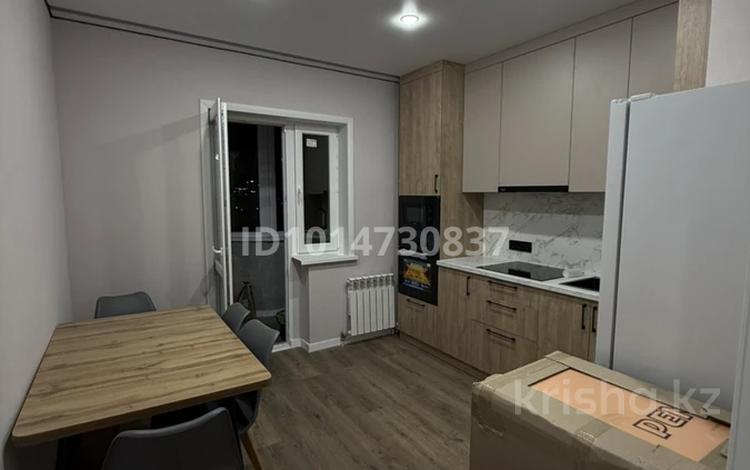 1-комнатная квартира · 42 м² · 2/16 этаж, Каныша Сатпаева за 20 000 ₸ в Усть-Каменогорске — фото 2