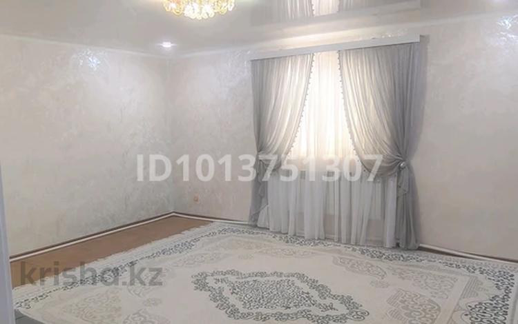 Отдельный дом · 2 комнаты · 80 м² · 8 сот., мкр Байтак-2, Улица 18 2 за 17 млн ₸ в Атырау — фото 19