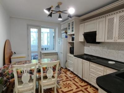 Продажа квартир в Карагандинской обл.: 3-комнатная квартира · 70 м² · 3/9 этаж, Металлургов за 20 млн 〒 3-комнатная квартира · 70 м² · 3/9 этаж, Металлургов за 20 млн 〒 в Темиртау