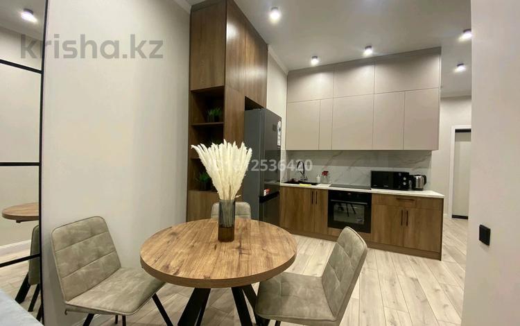 2-комнатная квартира · 50 м² · 9/13 этаж, Розыбакиева 156 за 25 000 ₸ в Алматы, Алмалинский р-н — фото 2