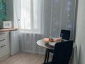 1-комнатная квартира, 40 м², 2/9 этаж посуточно, Назарбаева 187 за 17 000 〒 в Уральске — фото 15