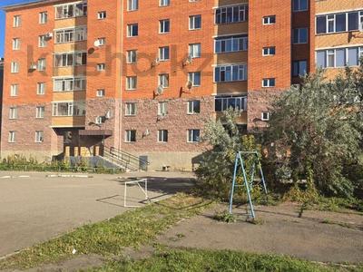 3-бөлмелі пәтер · 93.6 м² · 5/6 қабат, Назарбаева 9, бағасы: 36 млн ₸ в Кокшетау