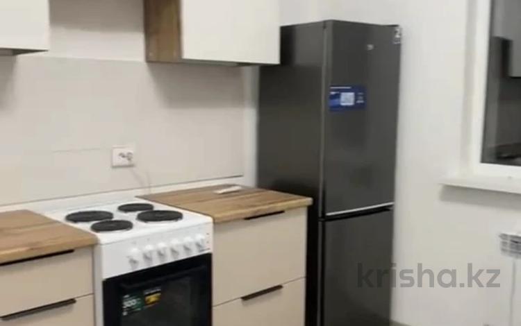 2-комнатная квартира · 65 м² · 4/12 этаж, Сыганак 14 за 290 000 ₸ в Астане, Нура р-н — фото 2