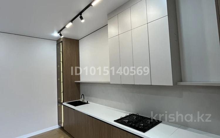 3-комнатная квартира · 90 м² · 4/5 этаж, мкр. Алтын орда, Саздинское лестничество 228/58 за 37 млн ₸ в Актобе — фото 9