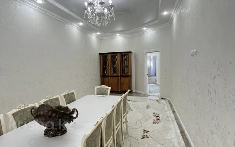 5-бөлмелі пәтер · 150 м² · 3/9 қабат, 28-ш/а. 49, бағасы: ~ 64.9 млн ₸ в Актау, 28-й мкр — фото 2
