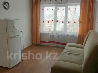 2-комнатная квартира · 38.8 м² · 3/5 этаж, Шакарима 4/1 за 10.5 млн 〒 в Усть-Каменогорске