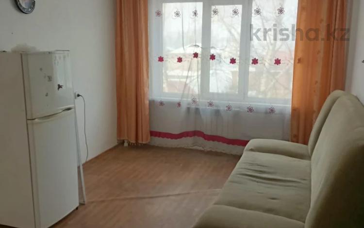 2-комнатная квартира · 38.8 м² · 3/5 этаж, Шакарима 4/1 за 10.5 млн 〒 в Усть-Каменогорске — фото 5