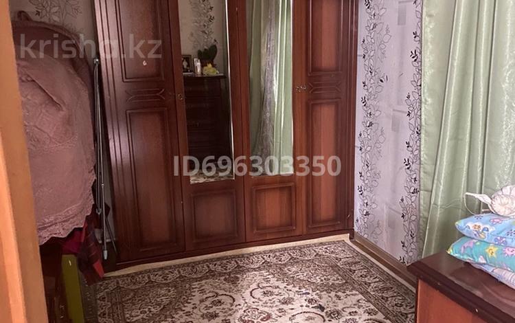 4-бөлмелі пәтер · 62.3 м² · 5/5 қабат, мкр Жилгородок, Тургенева 64а, бағасы: 14 млн ₸ в Актобе — фото 2