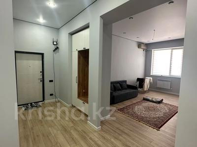 2-комнатная квартира · 72 м² · 7/15 этаж, 17-й мкр 87/4 за 200 000 ₸ в Актау