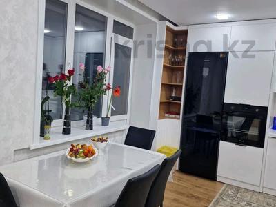 3-комнатная квартира · 125 м² · 5/10 этаж, Казыбек би 40 — ЖК " Рахат" за 70 млн ₸ в Усть-Каменогорске