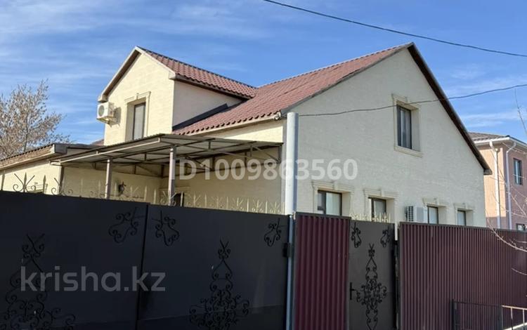 Отдельный дом · 7 комнат · 250 м² · 10 сот., мкр Геолог, Айтпай Альжанова 16 — Аккулова за 55 млн ₸ в Атырау — фото 2