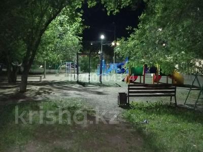 2-бөлмелі пәтер · 44 м² · 1/5 қабат, мкр Юго-Восток, 27й микрорайон 19 — ЯЗЕВА, бағасы: 14.8 млн ₸ в Караганде, Казыбек би р-н