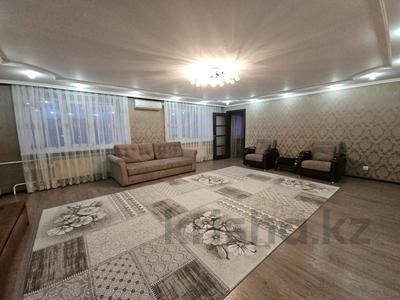 Продажа квартир в Павлодарской обл.: 3-комнатная квартира · 153.6 м² · 5/5 этаж, Академика Бектурова 56 за 53.5 млн 〒 3-комнатная квартира · 153.6 м² · 5/5 этаж, Академика Бектурова 56 за 53.5 млн 〒 в Павлодаре