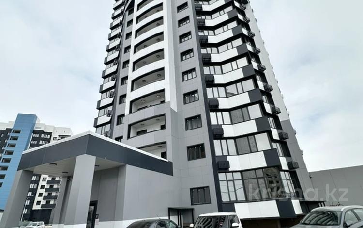 3-комнатная квартира · 88.5 м² · 2/16 этаж, Каныша Сатпаева 53/8 за 52.5 млн 〒 в Усть-Каменогорске — фото 2