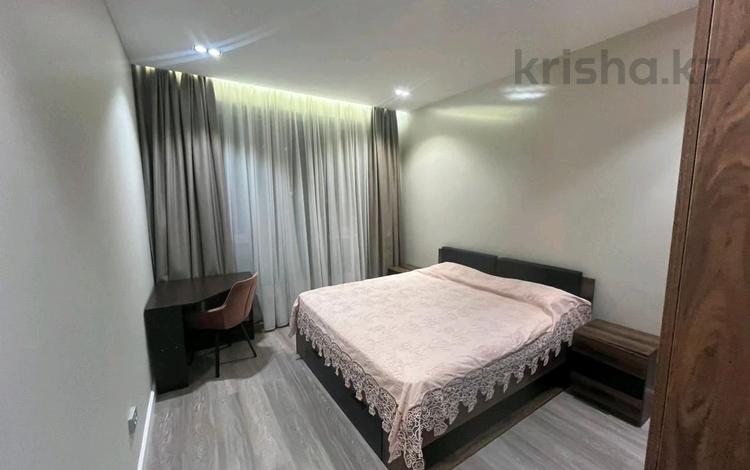 2-комнатная квартира · 80 м² · 2/12 этаж, Манаса 22/2 — ТРЦ Глобус за 30 000 ₸ в Алматы, Алмалинский р-н — фото 2