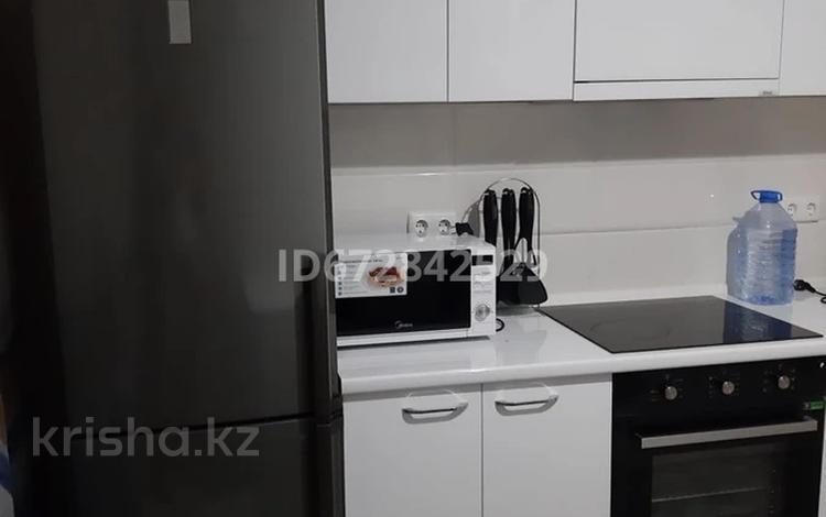 1-комнатная квартира · 42 м² · 16/18 этаж, Сауран за 14 000 ₸ в Астане, Есильский р-н — фото 13