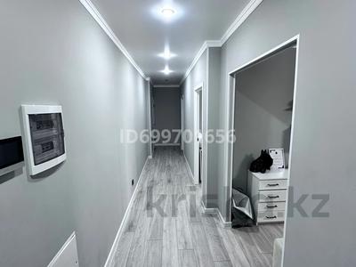 2-комнатная квартира · 71 м² · 6/12 этаж, Торекулова 91 за 400 000 〒 в Алматы, Алмалинский р-н