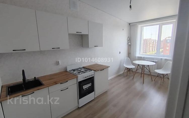 2-комнатная квартира · 54.5 м² · 6/6 этаж, Микрорайон Береке 43 за 200 000 ₸ в Костанае — фото 2