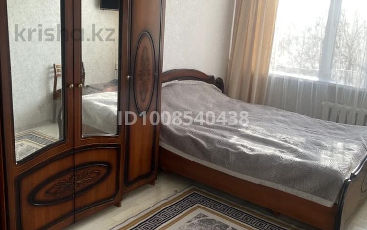 1-бөлмелі пәтер · 60 м² · 1/5 қабат, Кенесары 15, бағасы: 10 000 ₸ в Бурабае — фото 2