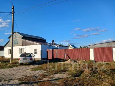 Отдельный дом · 4 комнаты · 108 м² · 10 сот., Жибек жолы 35 — Тарбагатайская за 14 млн 〒 в Семее