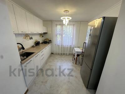 4-бөлмелі пәтер · 120 м² · 1/5 қабат, Назарбаева 231, бағасы: 700 000 ₸ в Алматы, Медеуский р-н