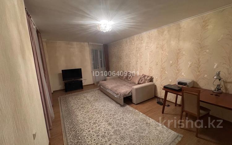 2-комнатная квартира · 73 м² · 9/14 этаж, Сарайшык 5В за 330 000 ₸ в Астане, Есильский р-н — фото 2