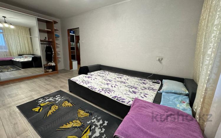 1-бөлмелі пәтер · 38 м² · 8/10 қабат, Кривенко 81, бағасы: ~ 16.1 млн ₸ в Павлодаре — фото 2