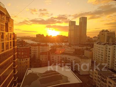 5-комнатная квартира · 162 м² · 13/15 этаж, Республики 9/1 — Между проспектом Республики и набережной р Ишим за 82 млн 〒 в Астане, Сарыарка р-н