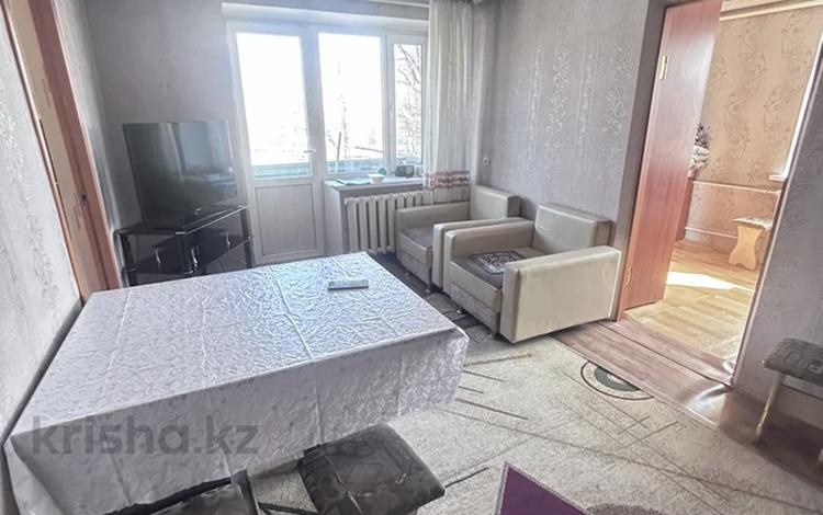2-комнатная квартира, 43 м², 2/2 этаж, Абылай хана 241 за 8 млн 〒 в Талдыкоргане, мкр Самал — фото 13