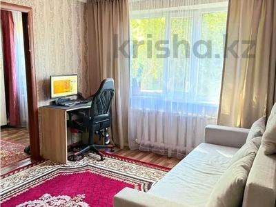 2-бөлмелі пәтер · 43 м² · 1/5 қабат, пр. Момышулы, бағасы: 7 млн ₸ в Темиртау