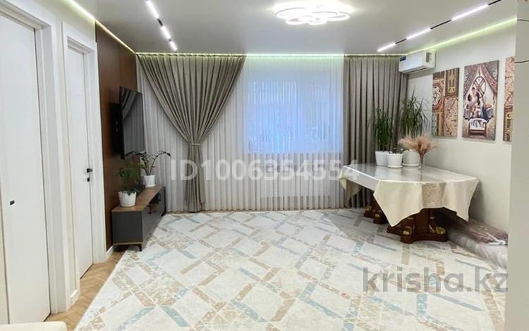 4-бөлмелі пәтер · 105 м² · 1/10 қабат, мкр Центральный, Абай 26, бағасы: 75 млн ₸ в Атырау — фото 16